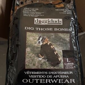 Doggiduds Velour Coat With Faux Fur Trim Heavy Large Outerwear Apparel Bones NEW